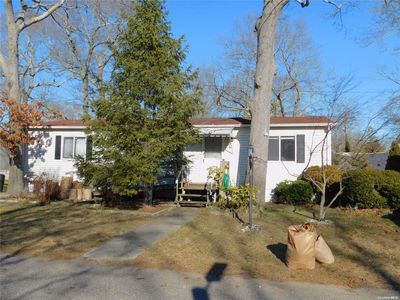37-28 Hubbard Avenue, Riverhead, NY, 11901
