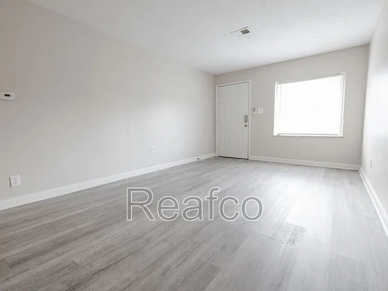 210 S Wayne Ave #4 — Photo 13