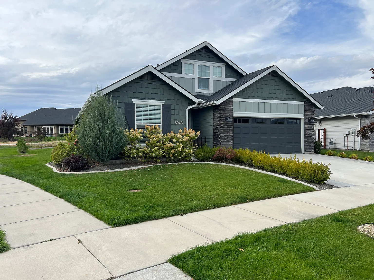 3 bed, 1848 sqft, $2,650 — Photo 1