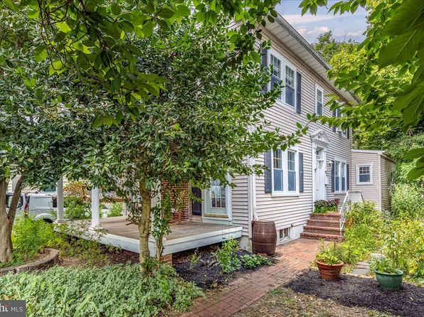 3016 Nottingham Way, Hamilton, NJ 08619