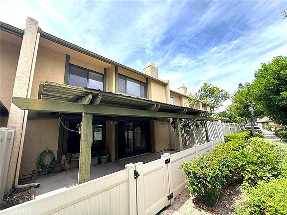 2nd image of 530 Berry Way