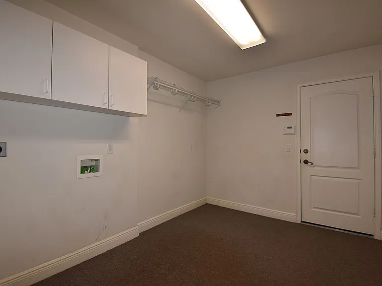 2414 SW 98th Dr — Photo 23
