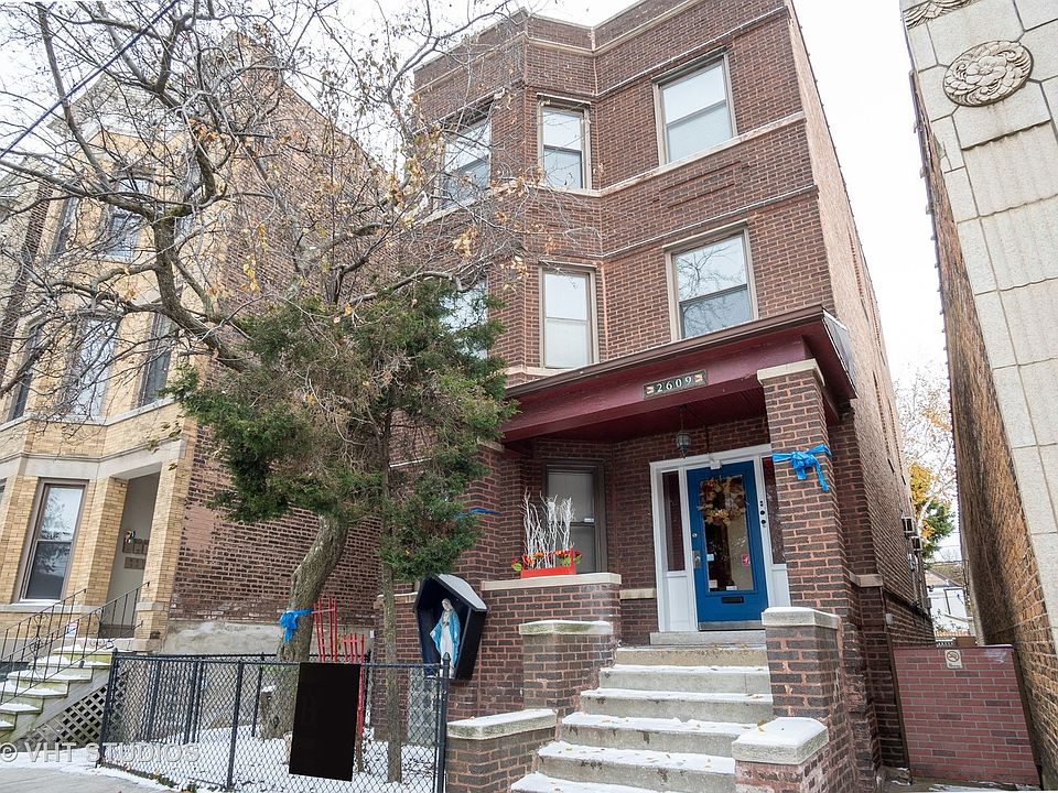1st image of 2609 W Chicago Ave