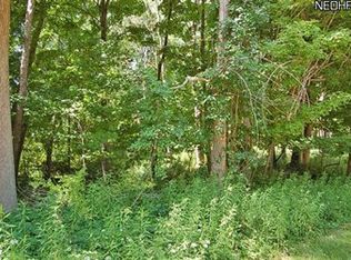 779 Chagrin River Rd, Gates Mills, OH 44040