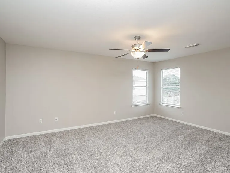 13426 Fountain Hills Ct — Photo 9
