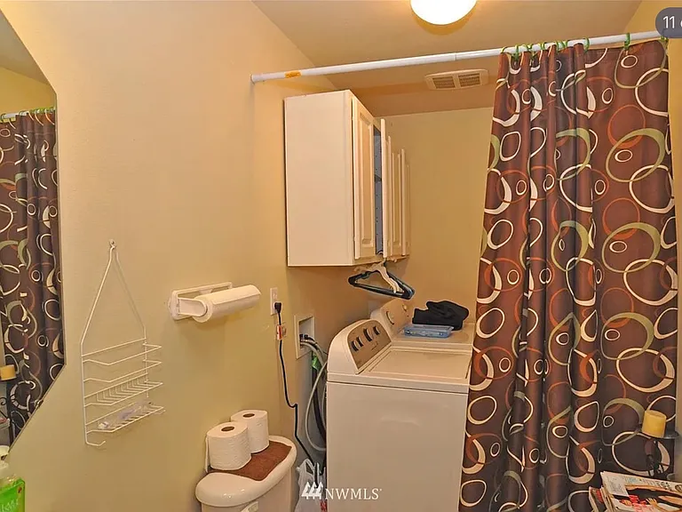135137 174th St E #137 — Photo 5