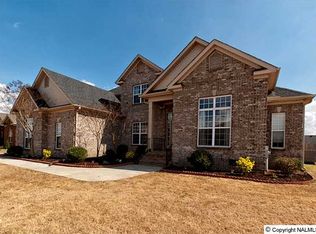 116 Shadow Pointe Cir, Huntsville, AL 35806