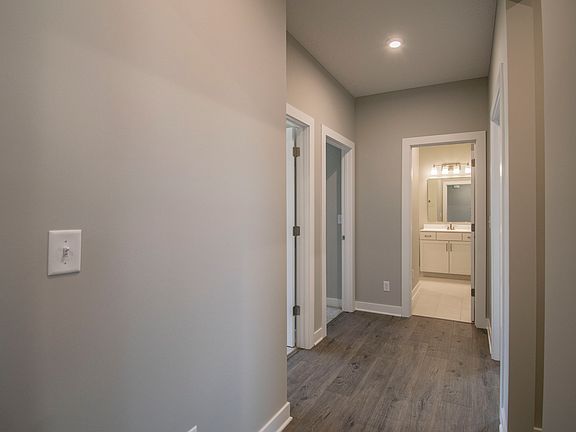 5th image of 976 Onyx Ln Lot 120
