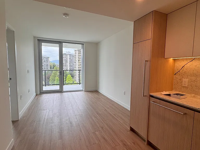 2135 Springer Ave #16XX — Photo 3