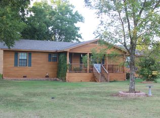 1926 County Road 4232, De Kalb, TX 75559