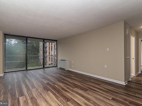 4th image of 801 Yale Ave APT 827