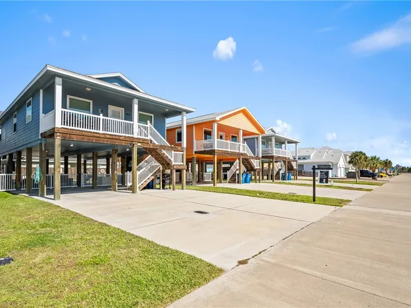 180 Paradise Pointe Dr, Port Aransas, TX 78373
