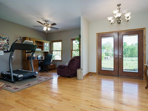 3rd image of 13667 S 34th St