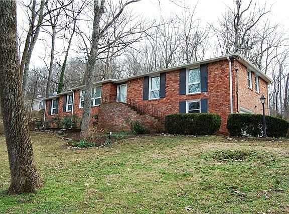 2nd image of 6527 Currywood Dr