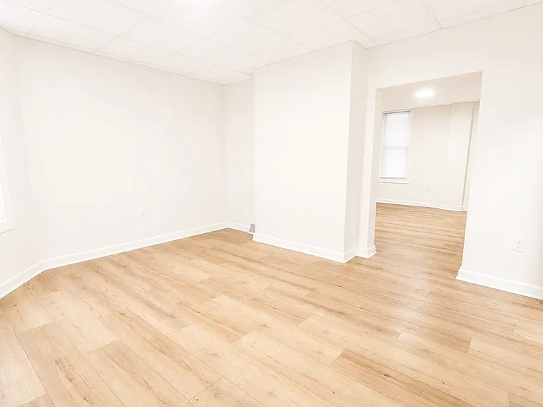 551 Stanton St #551 — Photo 4