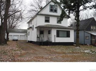 3647 Lakeview Ave, Hamburg, NY 14219