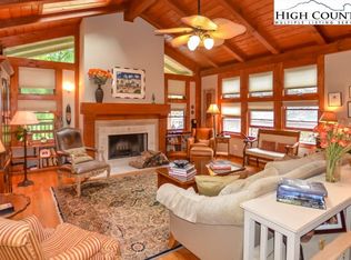 568 Laurel Creek Rd, Sugar Grove, NC 28679