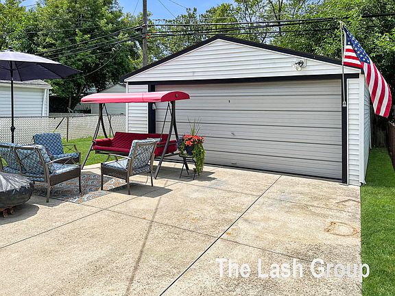 2nd image of 4934 Katherine St