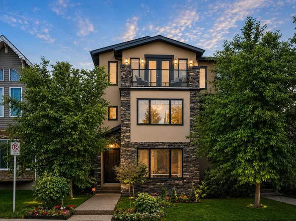 2113 N 21st Ave SW, Calgary, AB T2T 0P1