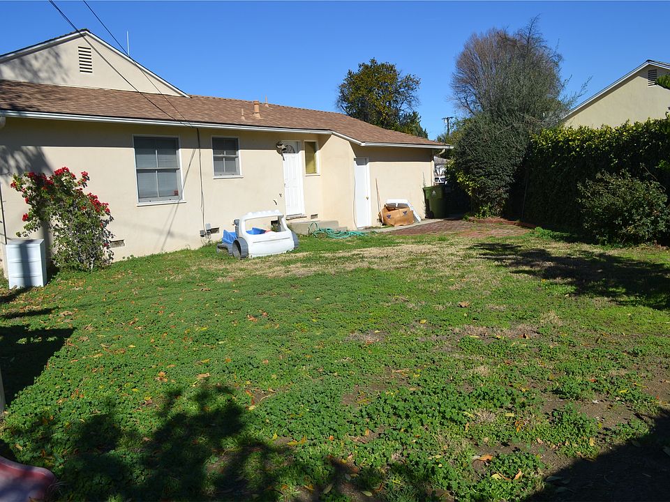 2nd image of 17236 Hemmingway St