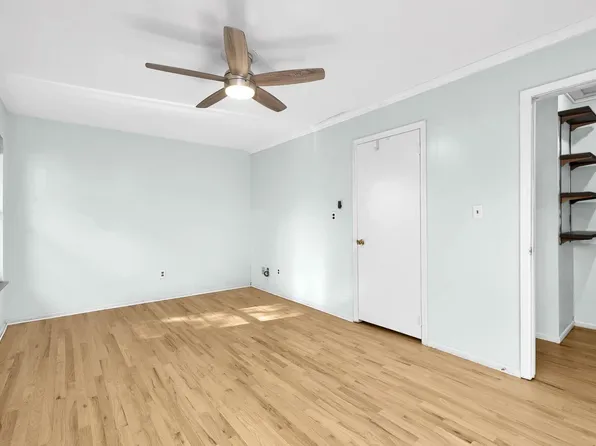 729 10th Street image 13 of 19