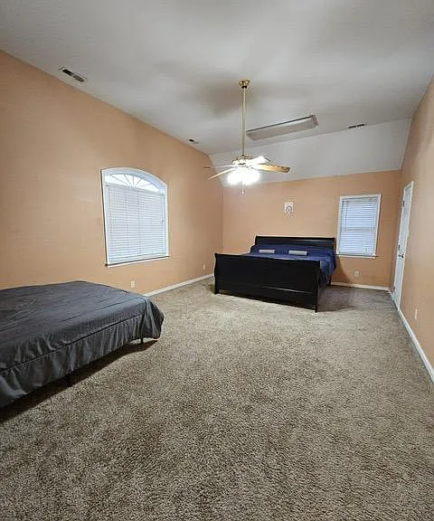 1300 Lomond Dr — Photo 12