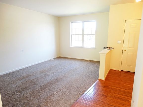 Living Room & Foyer