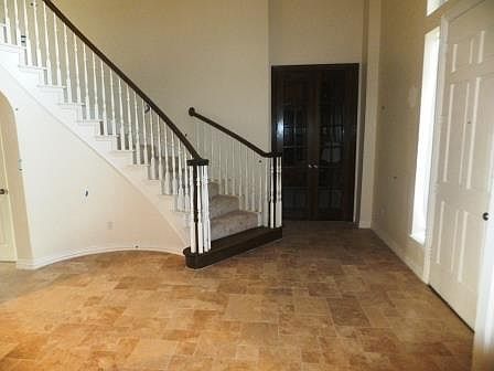 1st image of 3803 Maywood Dr