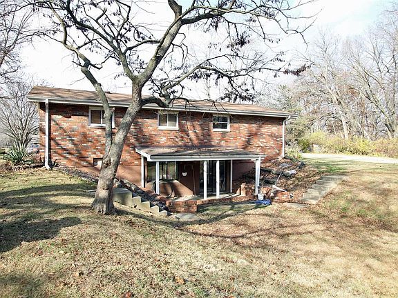3rd image of 3463 Glennoak Dr
