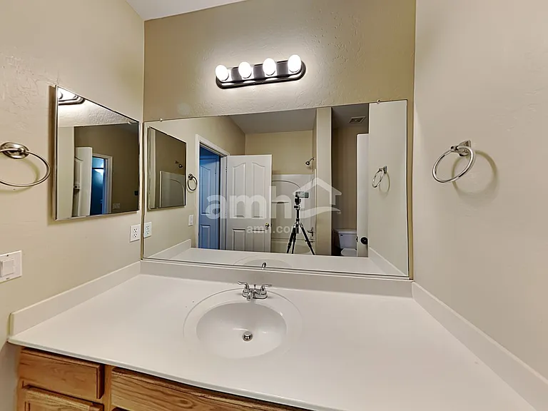 15342 W Morning Glory St — Photo 12