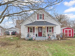 220 S Western Ave, De Land, IL 61839