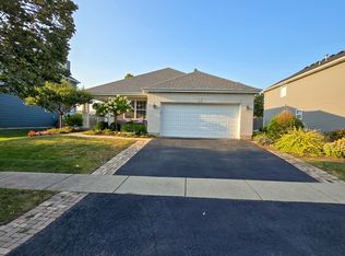 540 Alcott Ln, Bolingbrook, IL 60440