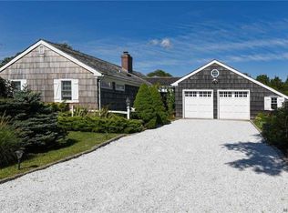 108 Seafield Ln, Westhampton Beach, NY 11978