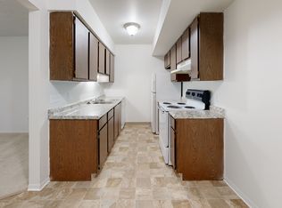 Country Meadow Apartments, Kalamazoo, MI 49048