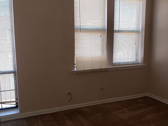 4th image of 7235-45 S Jeffery Ave #7237-3A