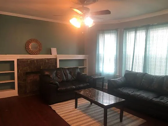 1524 East Genesee St - Apt 2 Rm 1 — Photo 2