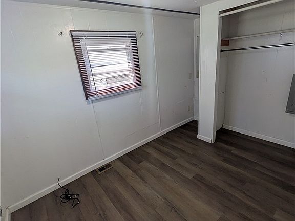 5th image of 49 N Jefferson St