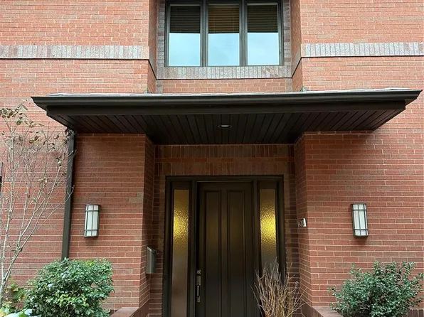 7399 Pershing Ave APT A, Saint Louis, MO 63130