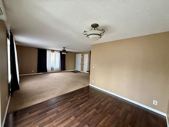 4th image of 1210 Mount Brynion St