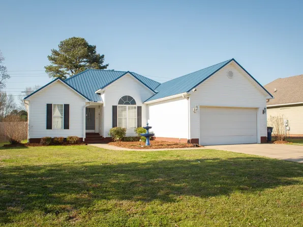 108 Jenna Brooke Ln, Martin, TN 38237