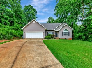 209 Star View Dr, Seneca, SC 29672