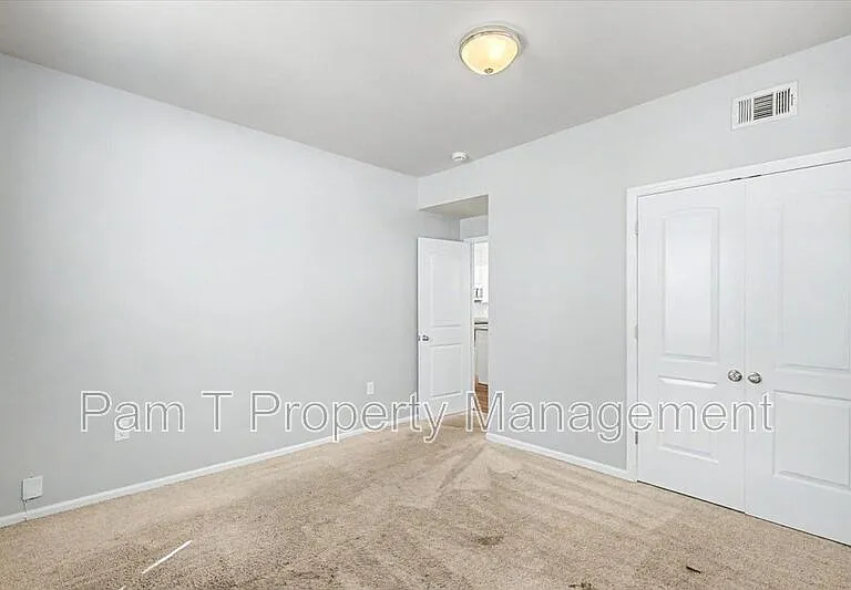 1202 E 37th St #A — Photo 6