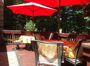 3847 Surfside Cir, Aurora, OH 44202