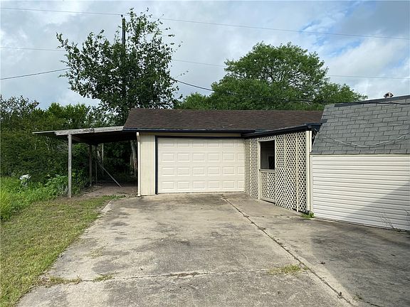 4th image of 297 Vista Dr