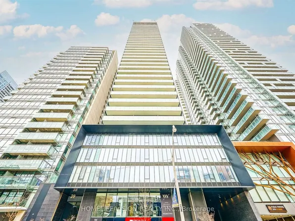 28 Wellesley St E #301, Toronto, ON M4Y 0C4