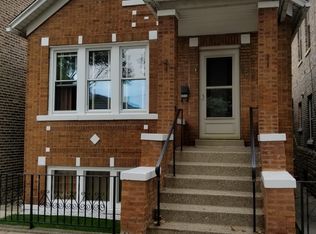 3540 S Marshfield Ave, Chicago, IL 60609