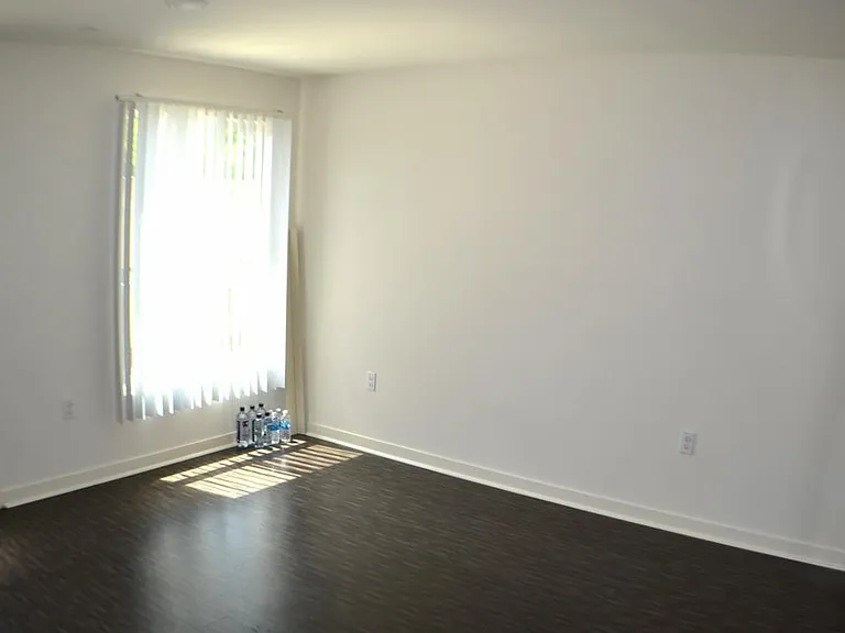 21721 Moneta Ave #103 — Photo 14
