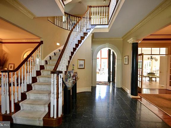 2nd image of 11 Woodfield Ct
