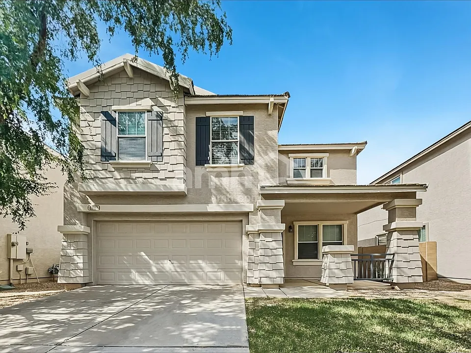 4242 E Baylor Ln