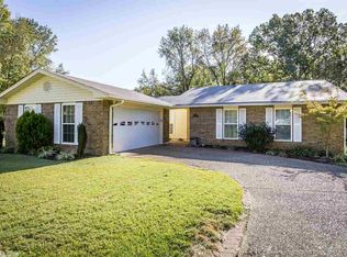 9 Oakridge Dr, Jacksonville, AR 72076